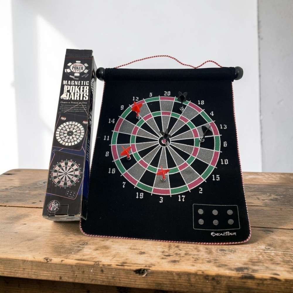 Magnetic Roll Up Hang‎ Dart Board Double sided World Series Poker Dorm Game room